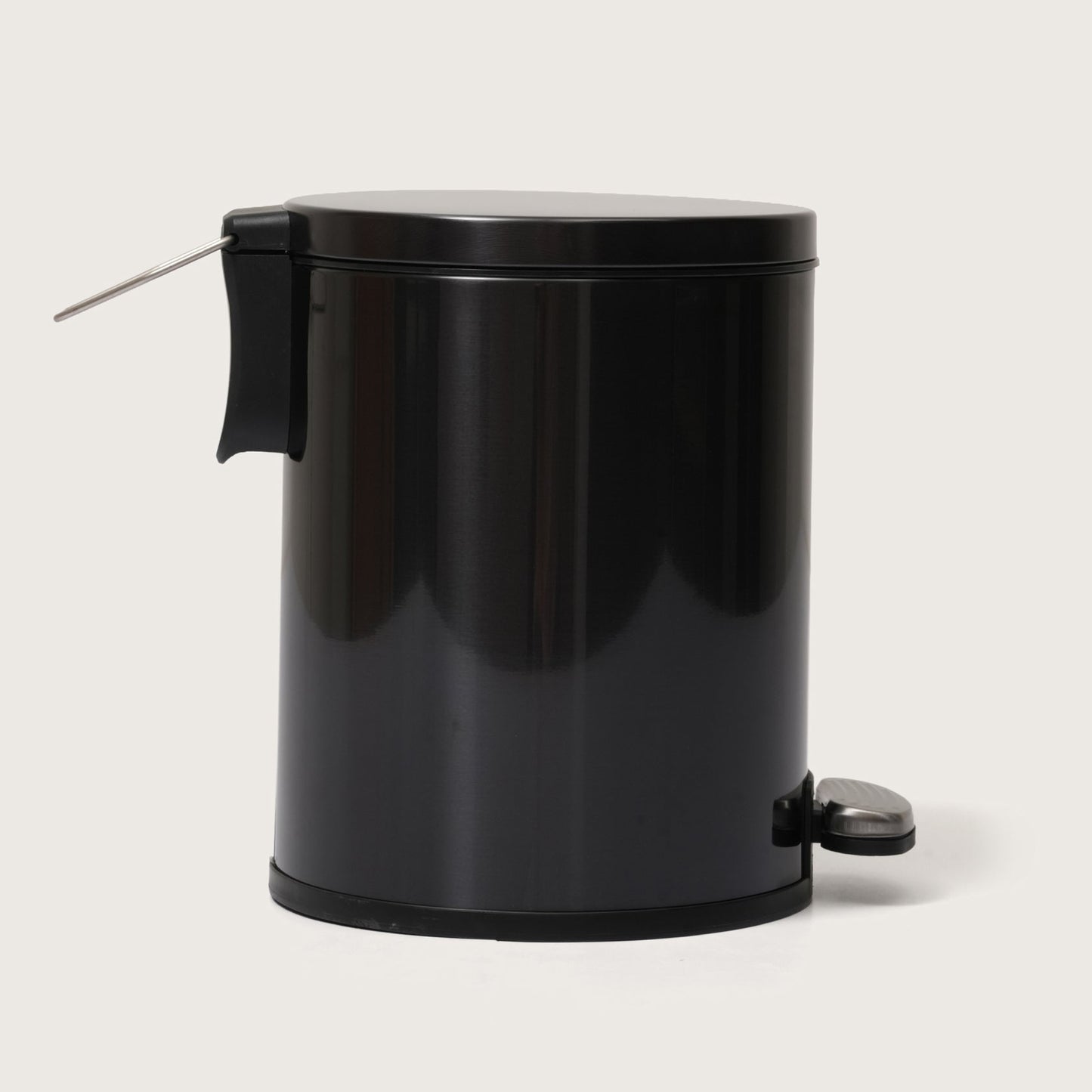 Baskora Black Stainless Steel Pedal Dustbin - Round Step Trash Can