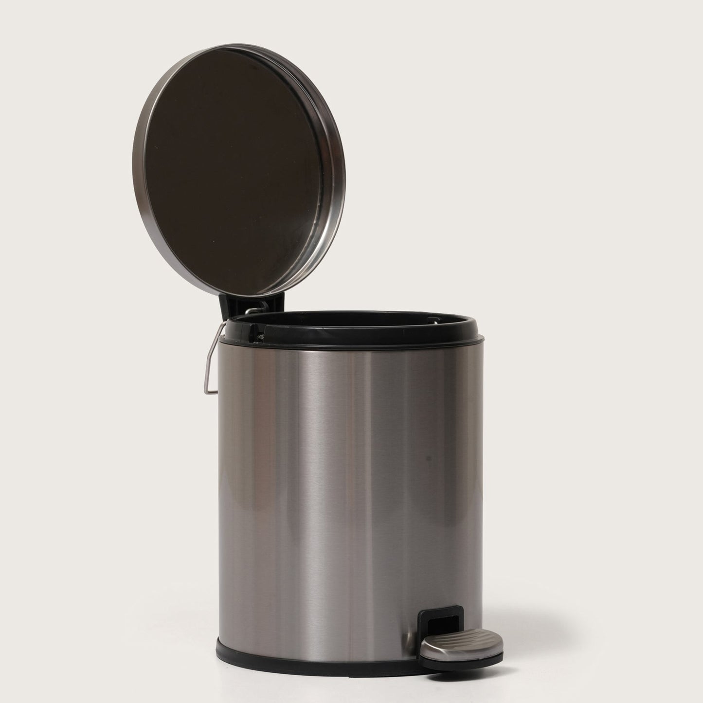 Baskora Silver Stainless Steel Pedal Dustbin - Round Step Trash Can
